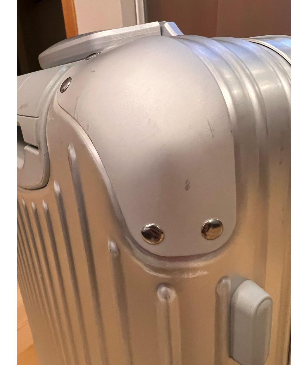 Rimowa Серебрянный чемодан, фото 6