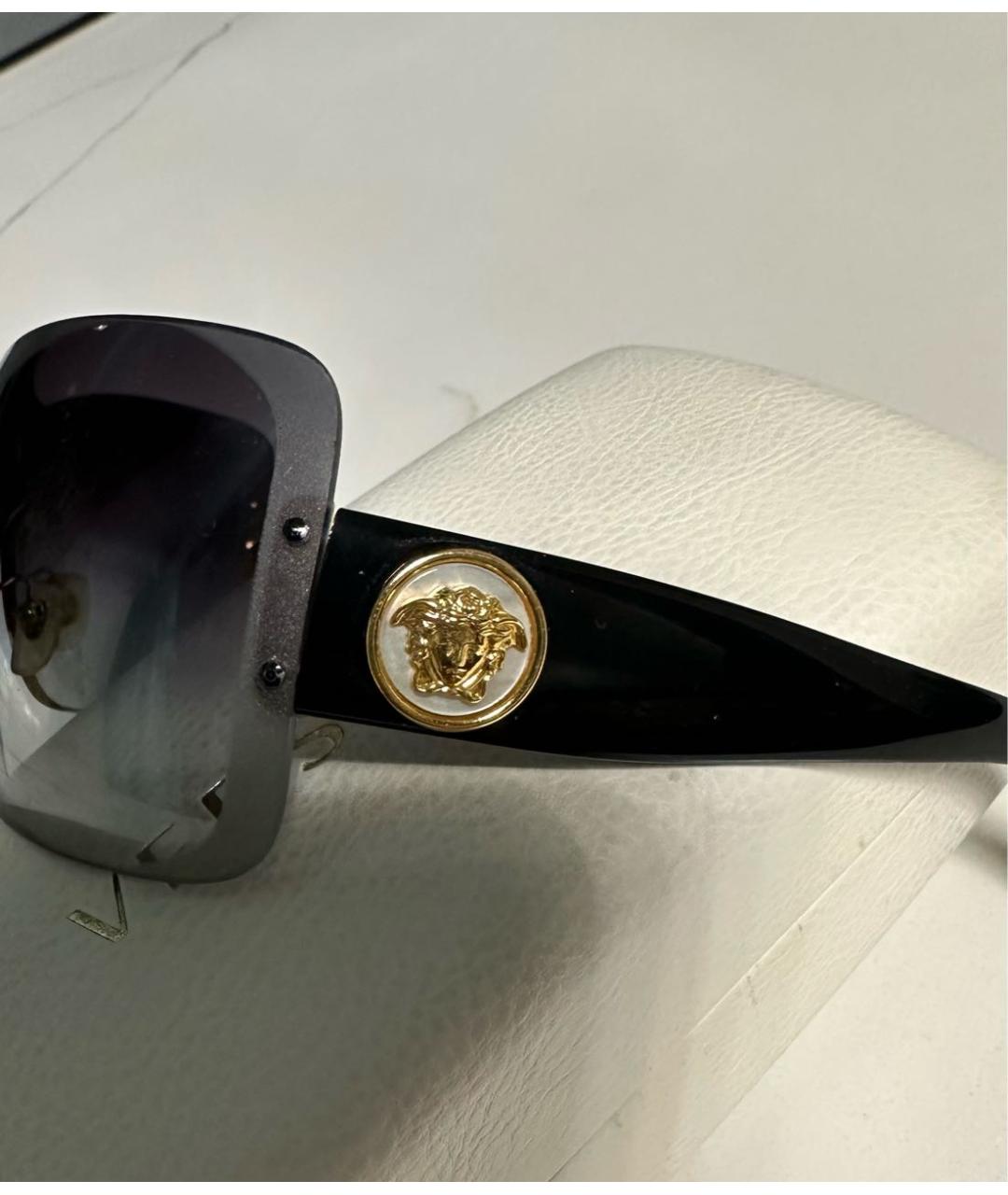 VERSACE Черные пластиковые солнцезащитные очки, фото 3