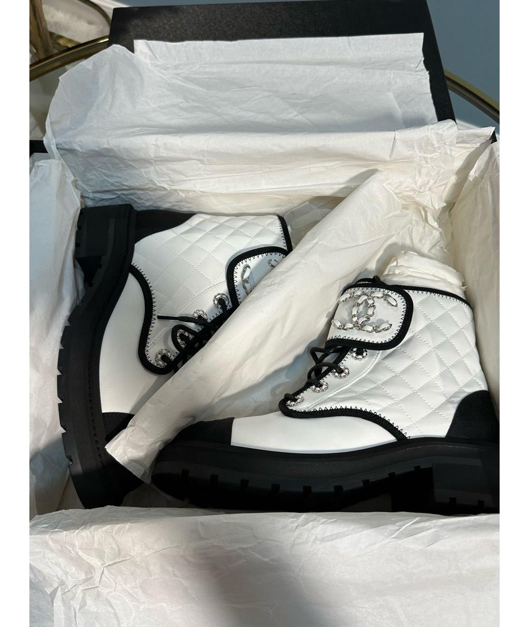 CHANEL Белые текстильные ботинки, фото 7