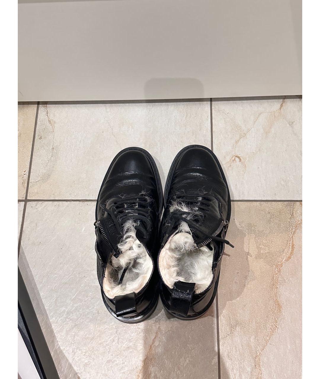 SAINT LAURENT Черные ботинки из лакированной кожи, фото 3