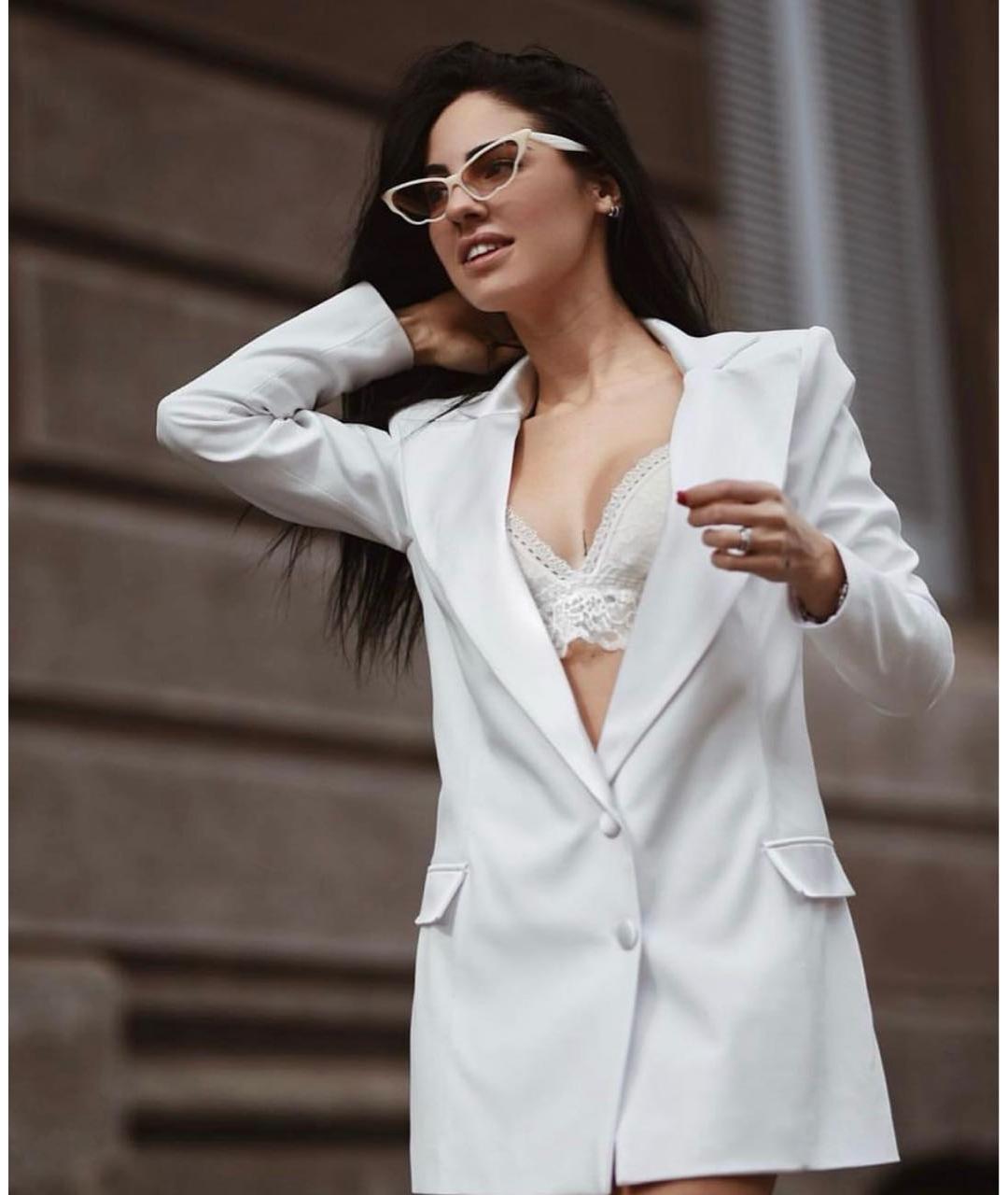 BLUMARINE Бежевые пластиковые солнцезащитные очки, фото 7