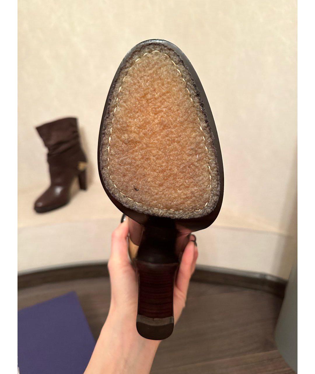 STUART WEITZMAN Коричневые кожаные ботильоны, фото 5