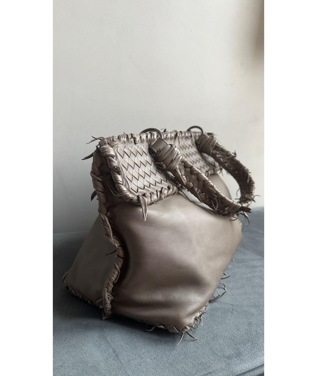 BOTTEGA VENETA Бежевая кожаная сумка тоут, фото 6