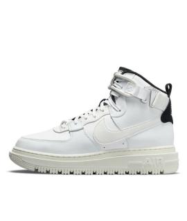 NIKE Кроссовки