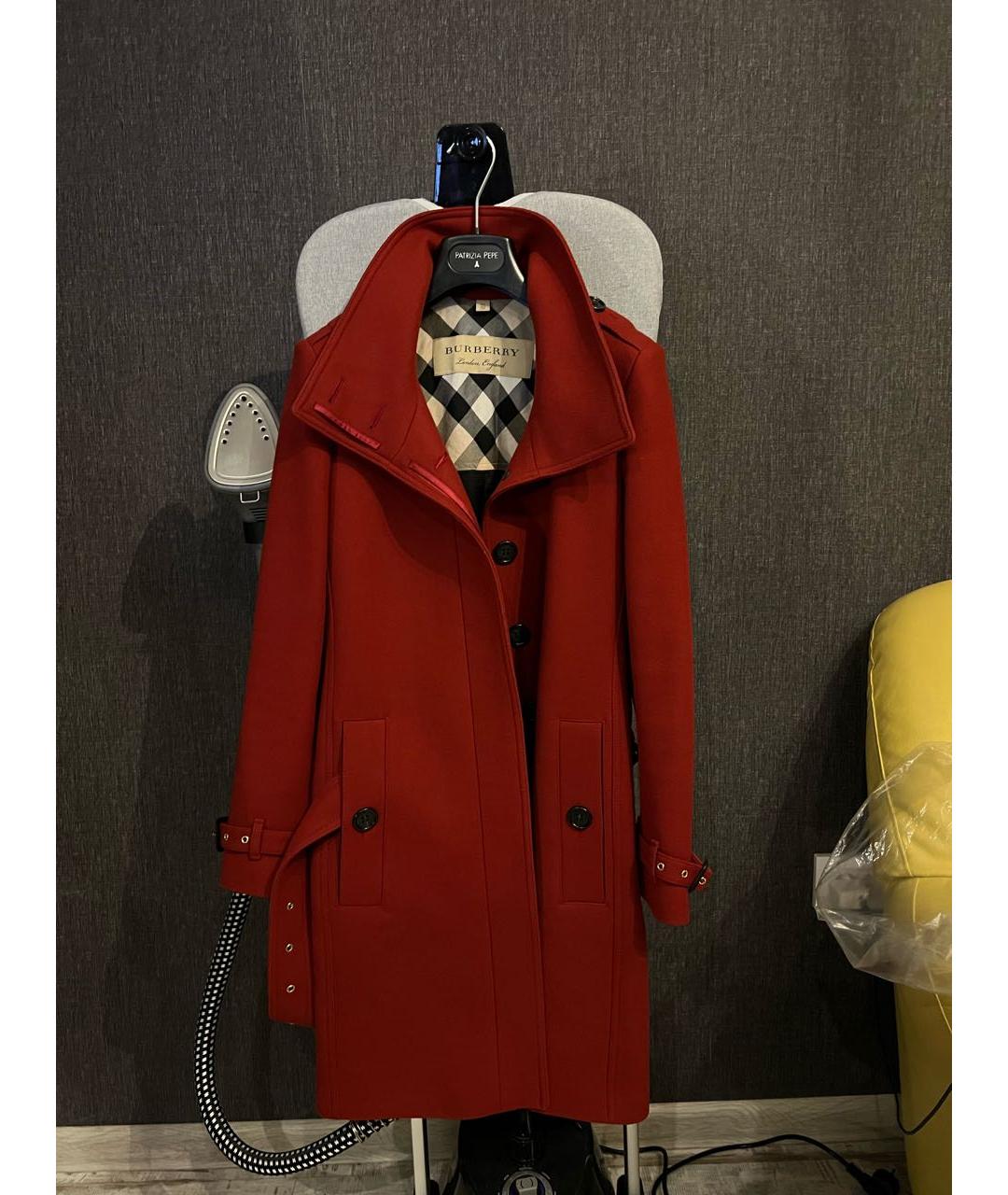 BURBERRY Красное шерстяное пальто, фото 3