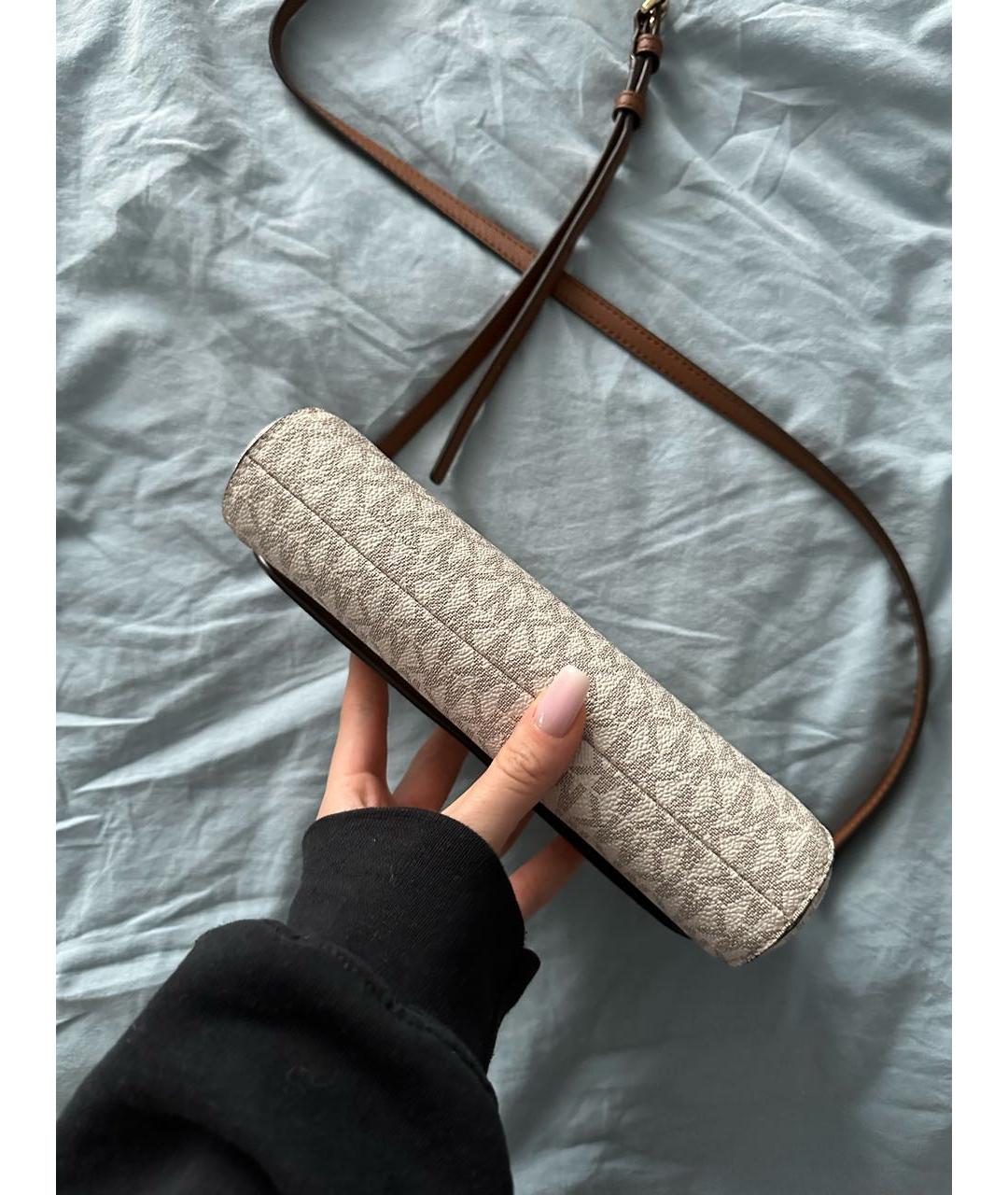 MICHAEL MICHAEL KORS Бежевая сумка через плечо из искусственной кожи, фото 4