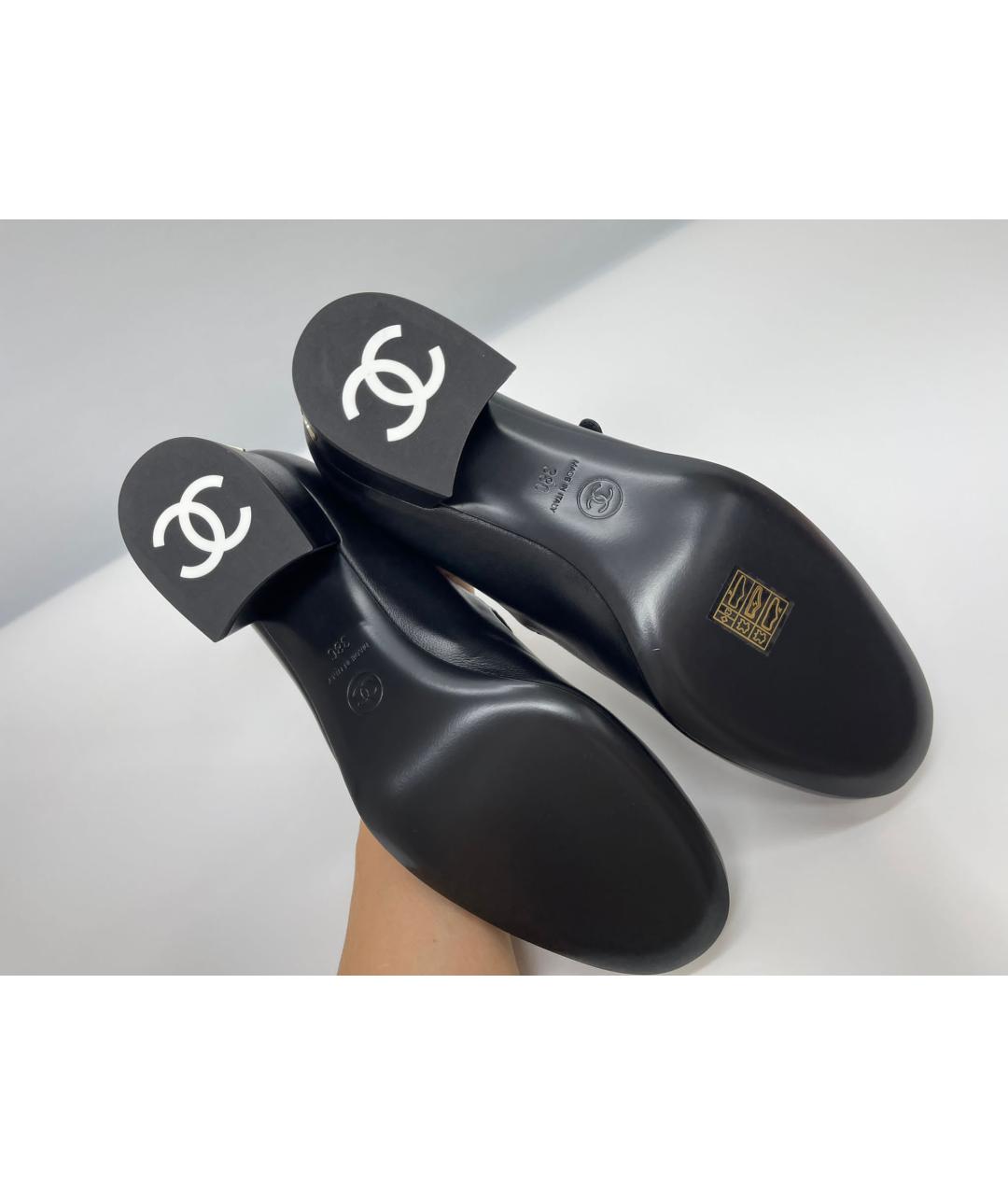 CHANEL Черные кожаные лодочки на низком каблуке, фото 3