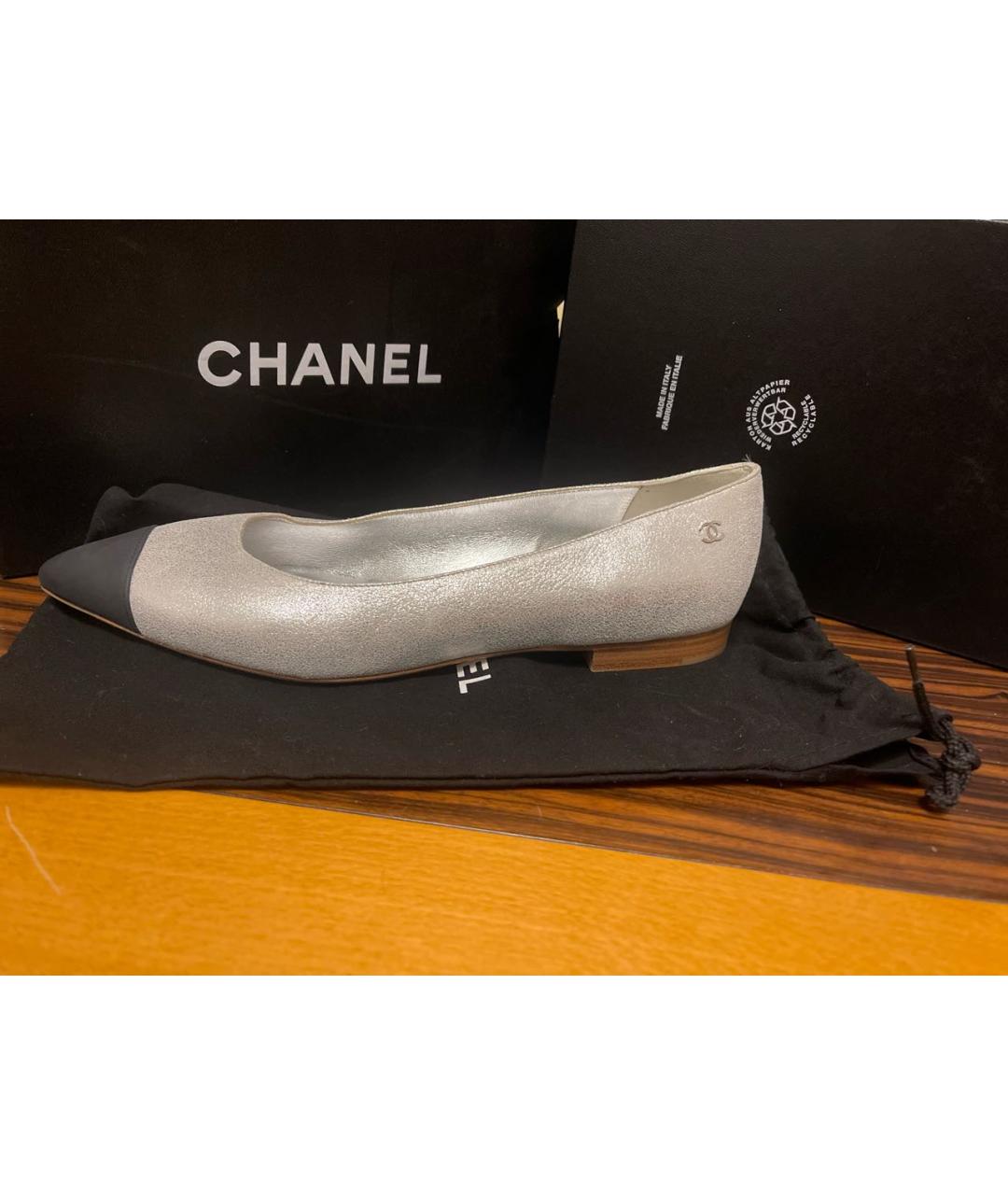 CHANEL Серебряные кожаные балетки, фото 6