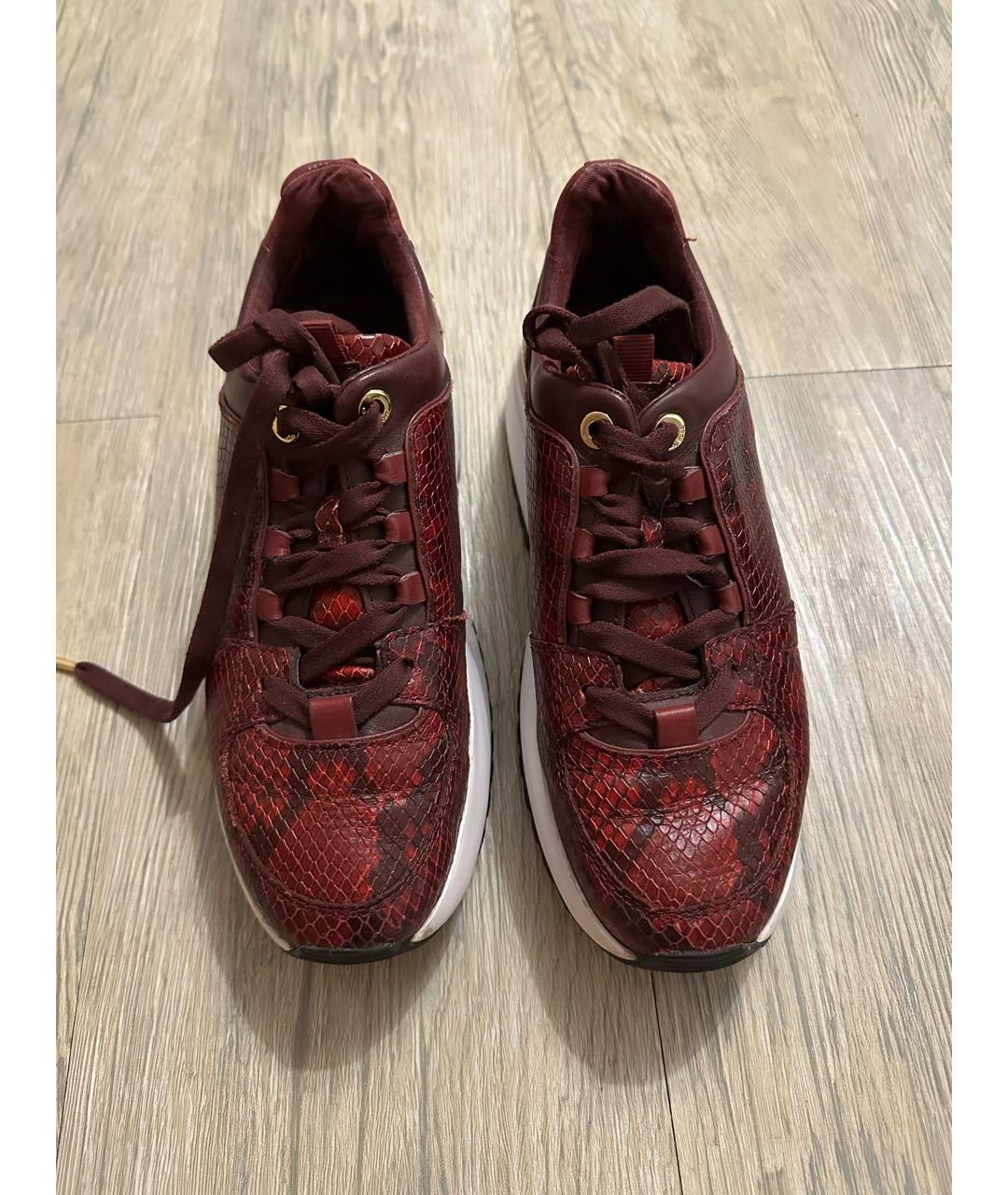 MICHAEL KORS Бордовые кожаные кроссовки, фото 2