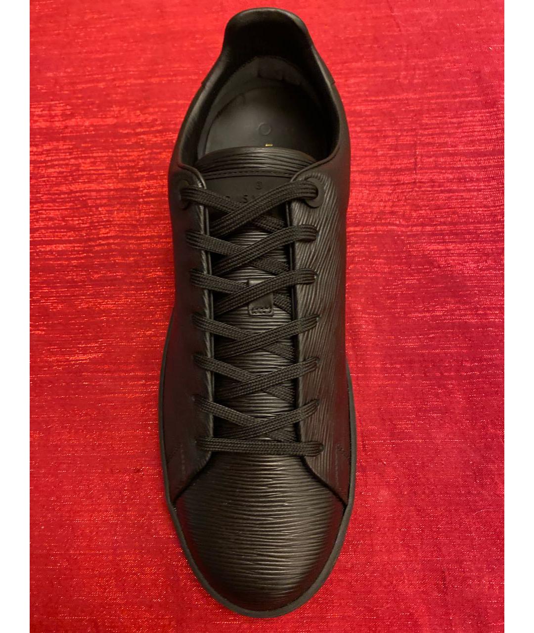 LOUIS VUITTON PRE-OWNED Черные низкие кроссовки / кеды из экзотической кожи, фото 2
