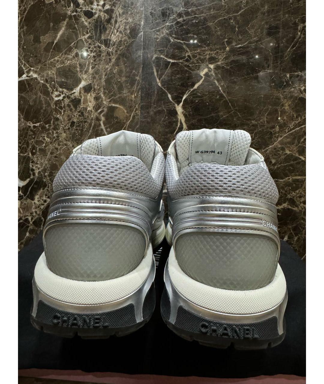 CHANEL PRE-OWNED Серебряные кожаные низкие кроссовки / кеды, фото 4