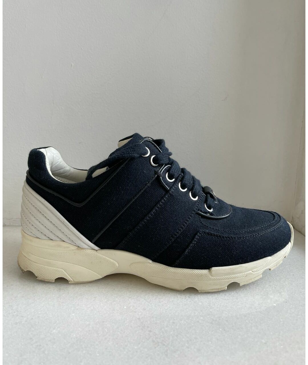 CHANEL PRE-OWNED Темно-синие текстильные кроссовки, фото 9