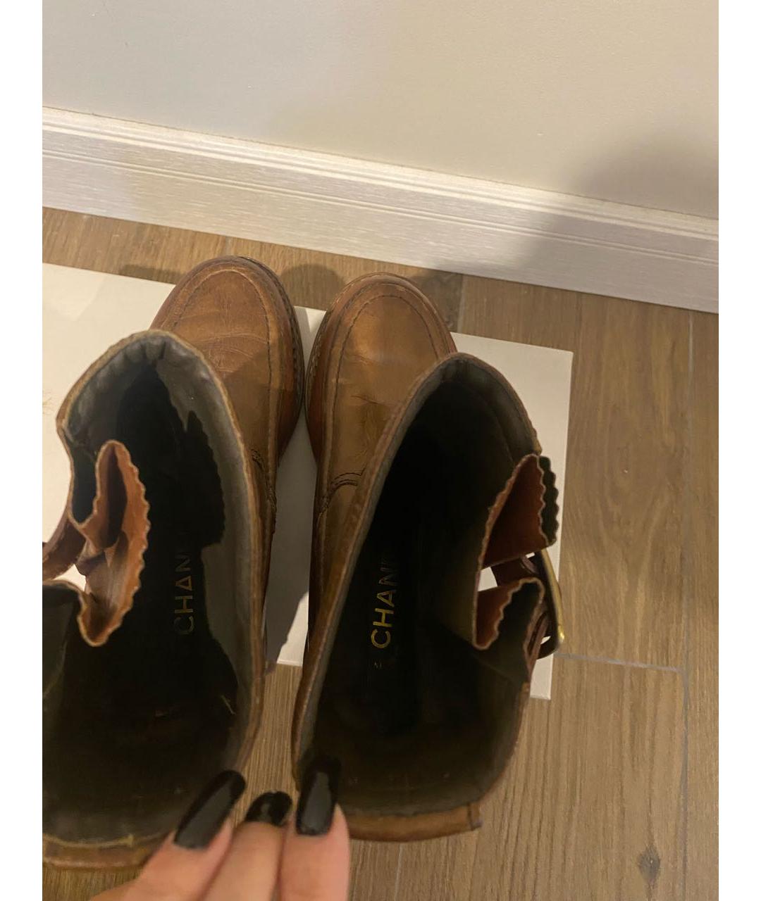 CHANEL PRE-OWNED Коричневые кожаные ботинки, фото 3