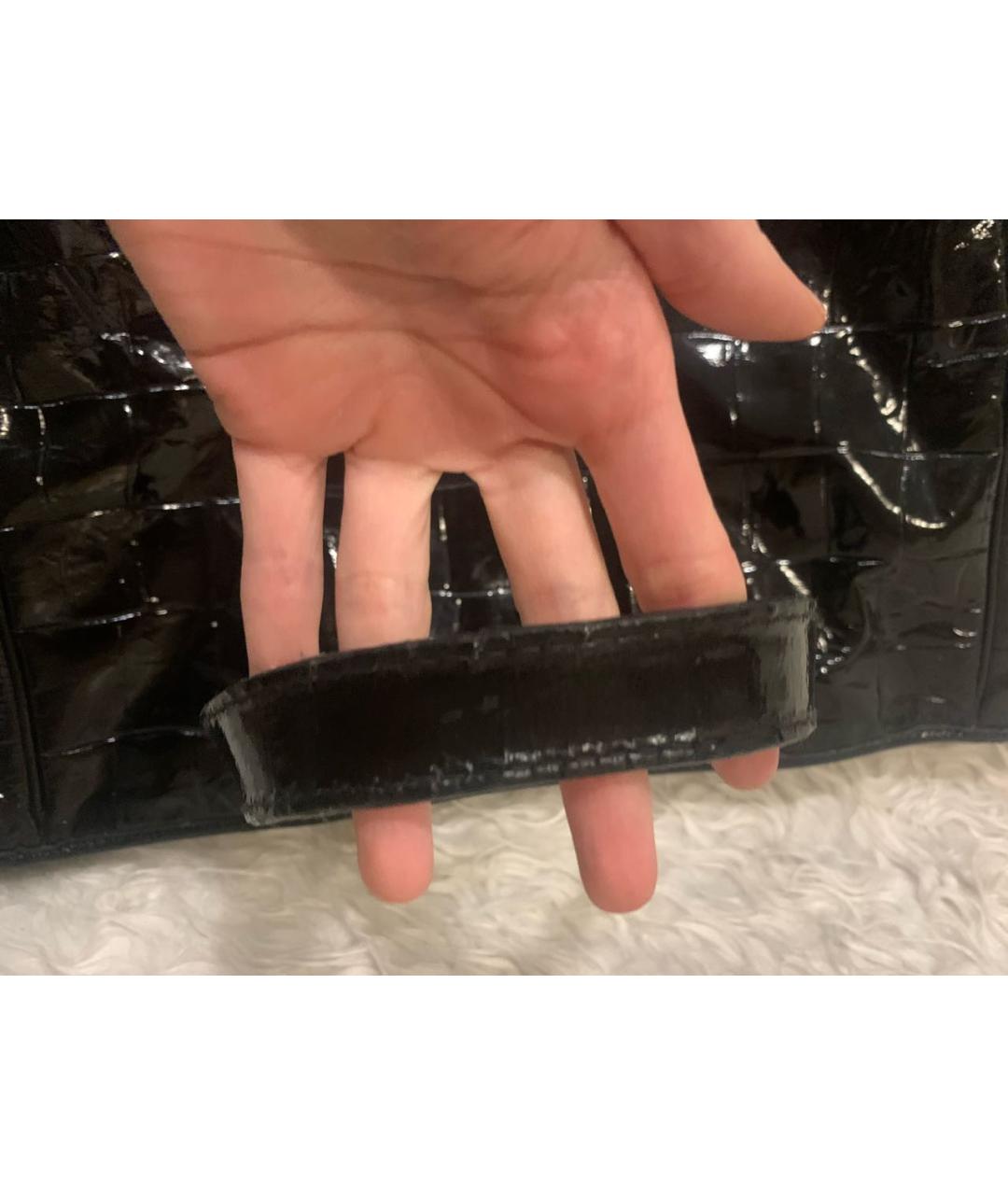 SAINT LAURENT Черная сумка тоут из лакированной кожи, фото 8