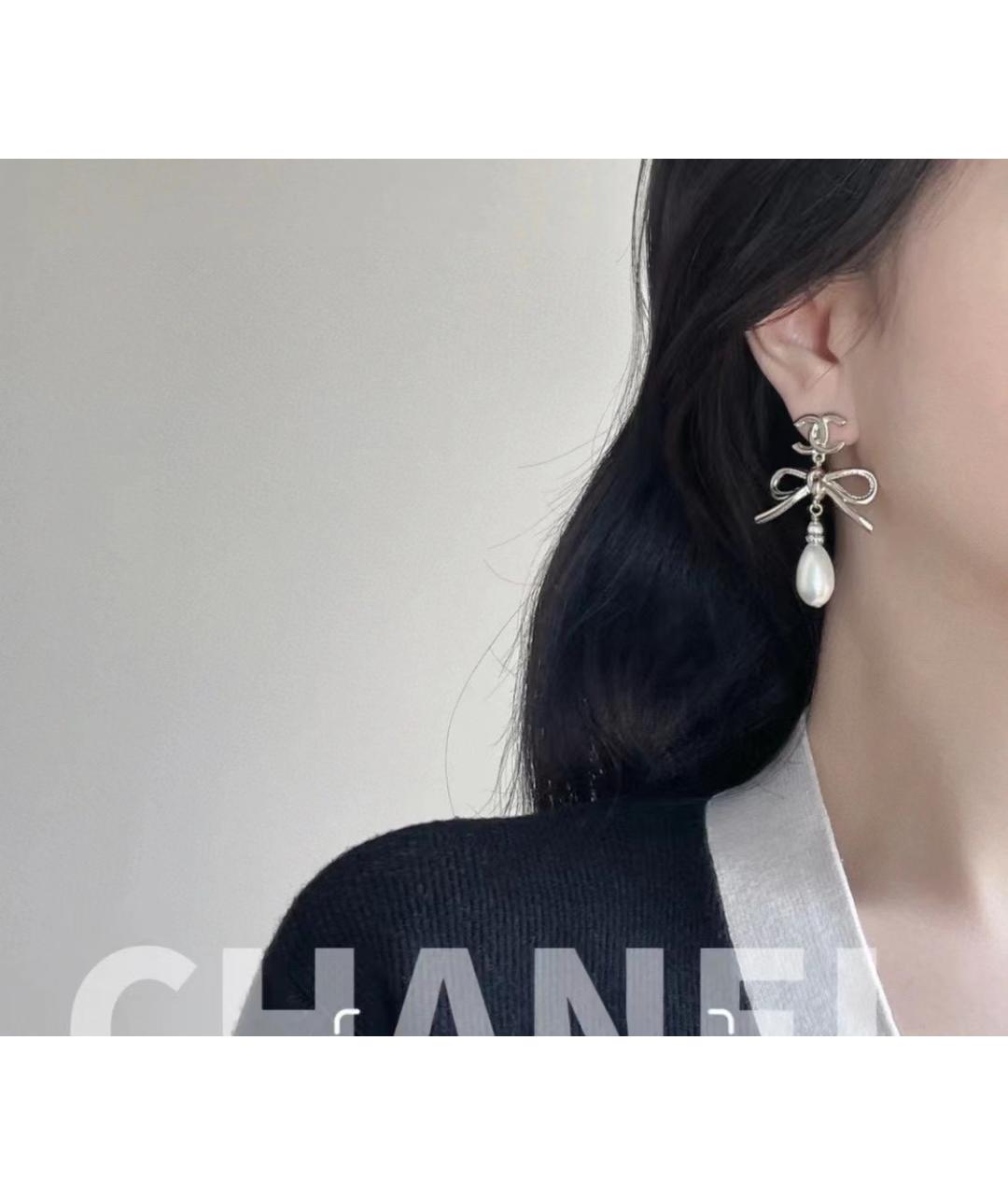 CHANEL Белые жемчужные серьги, фото 4