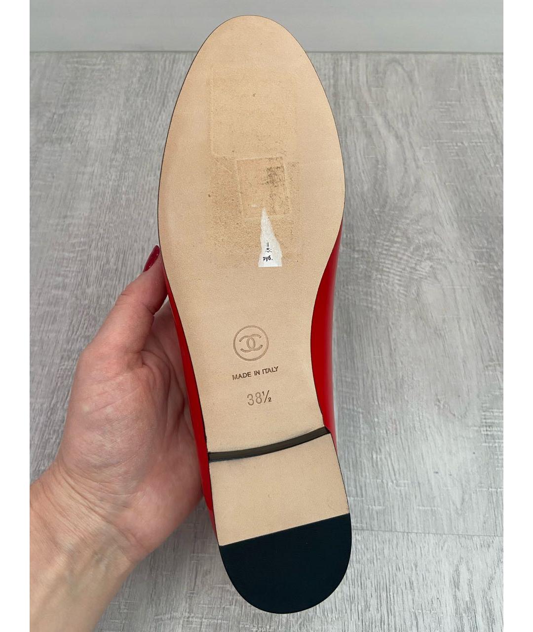 CHANEL Красные балетки из лакированной кожи, фото 6