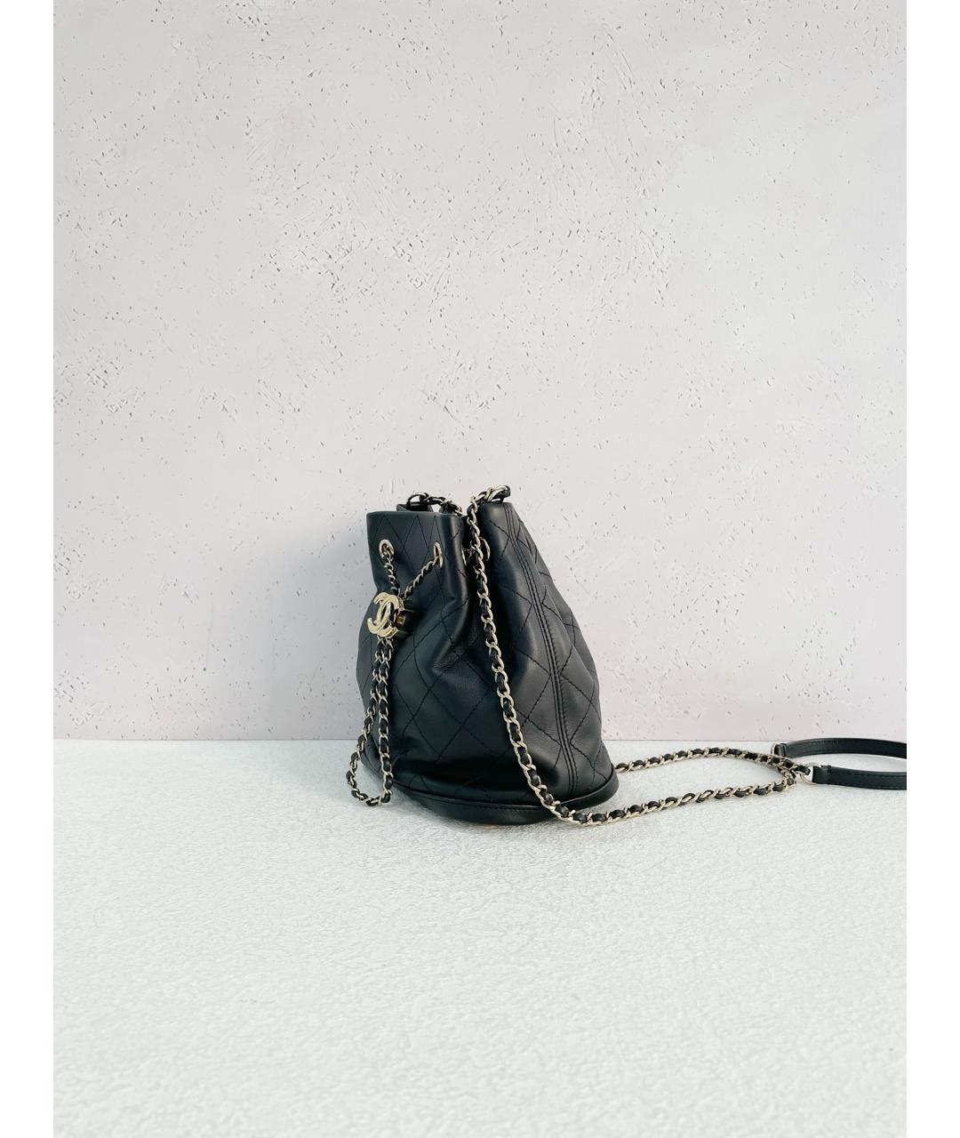 CHANEL Черная кожаная сумка через плечо, фото 4