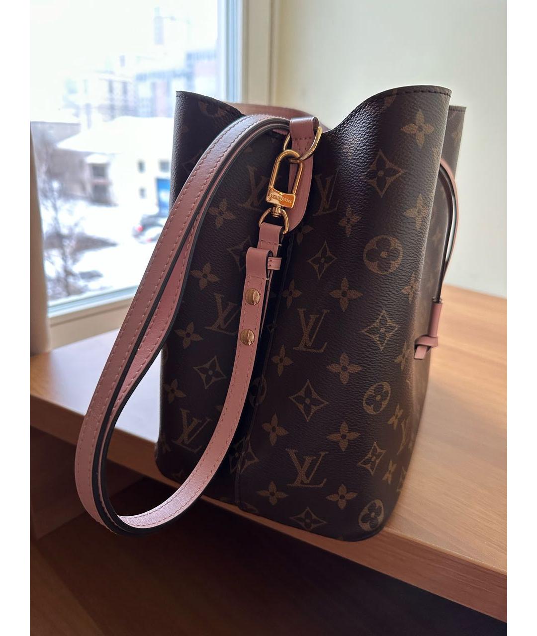 LOUIS VUITTON Коричневая сумка через плечо из искусственной кожи, фото 3