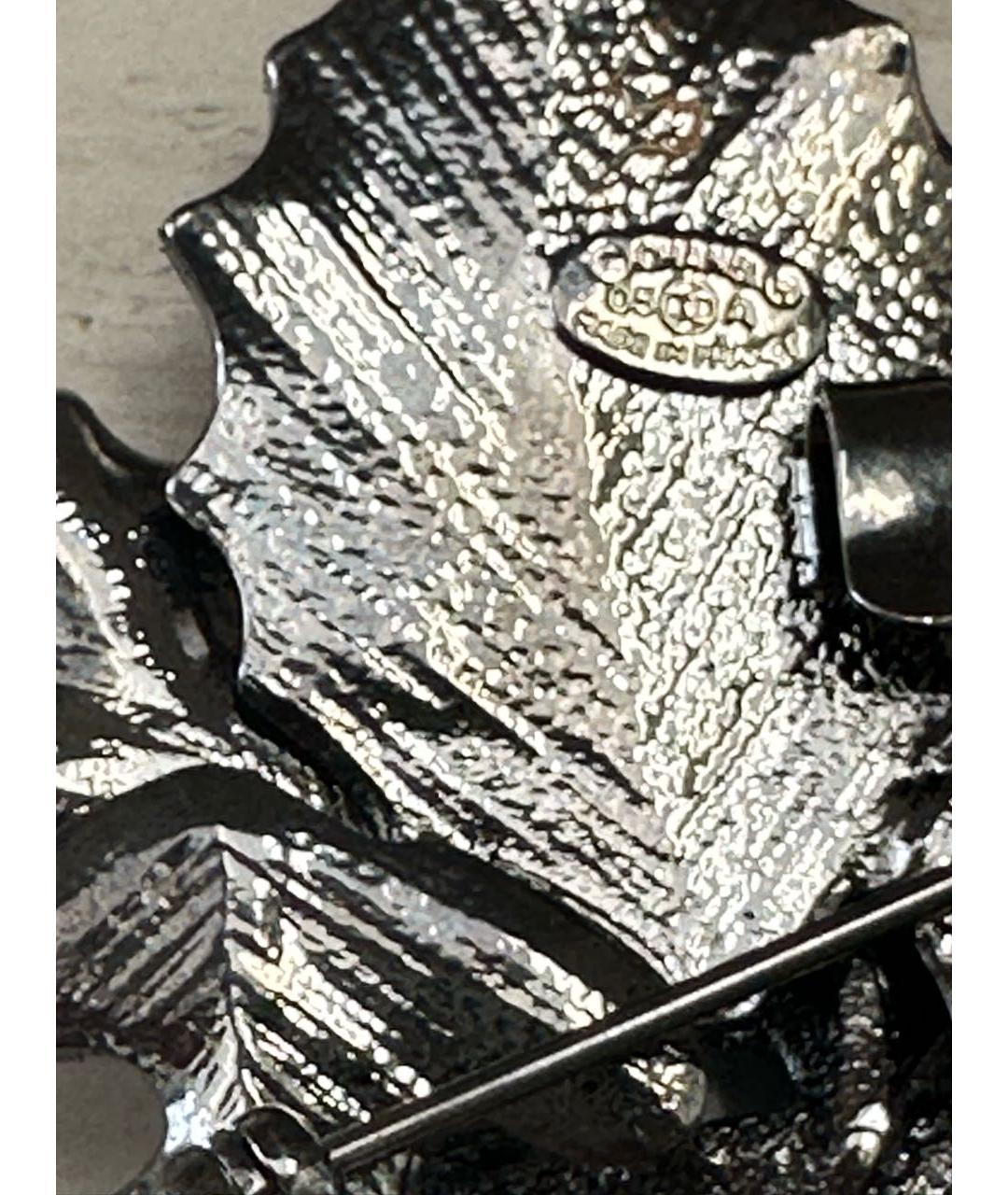 CHANEL PRE-OWNED Антрацитовая металлическая булавка / брошь, фото 4