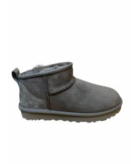 UGG AUSTRALIA Ботинки