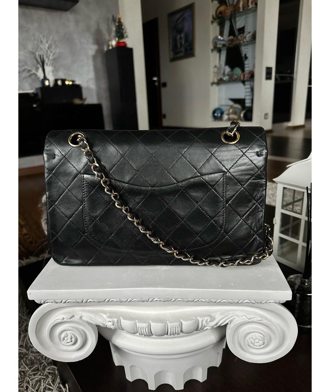CHANEL Черная кожаная сумка через плечо, фото 6