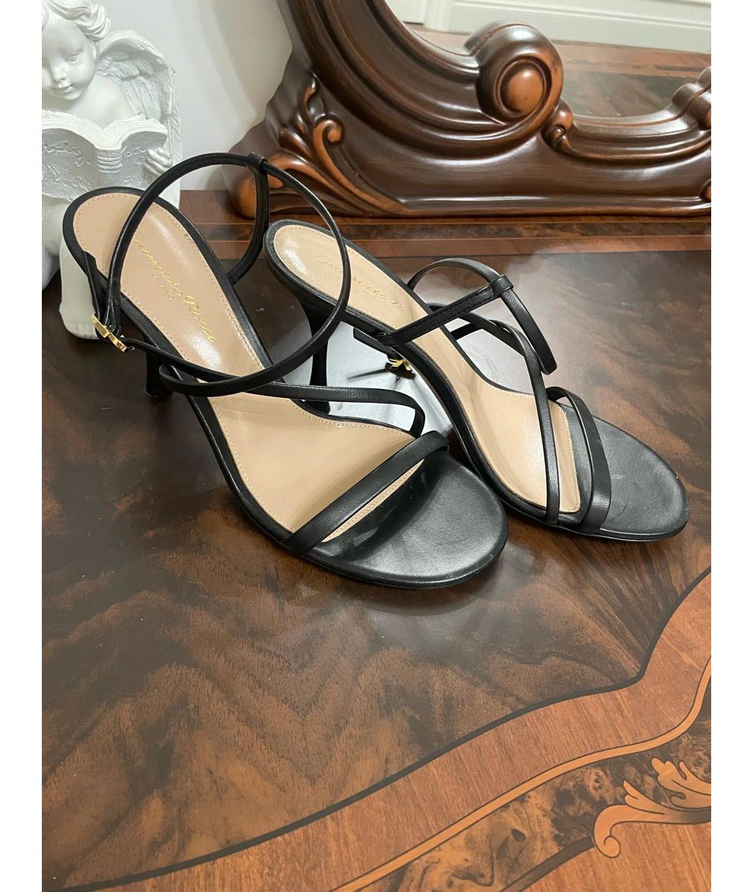 GIANVITO ROSSI Черные кожаные босоножки, фото 4
