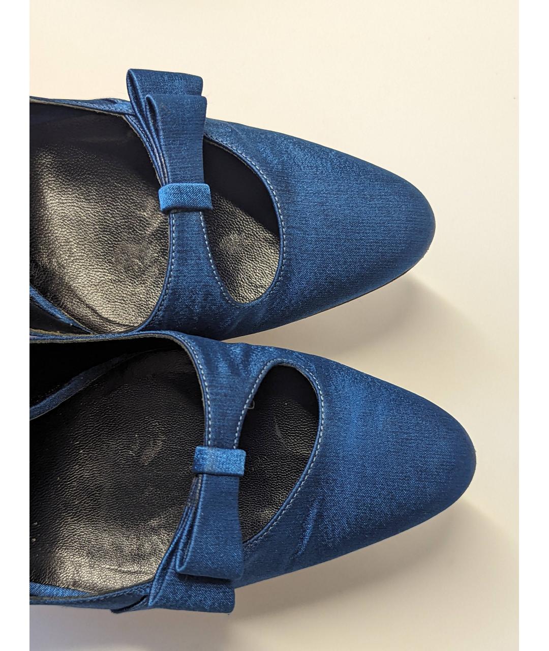 RUPERT SANDERSON Синие текстильные туфли, фото 5