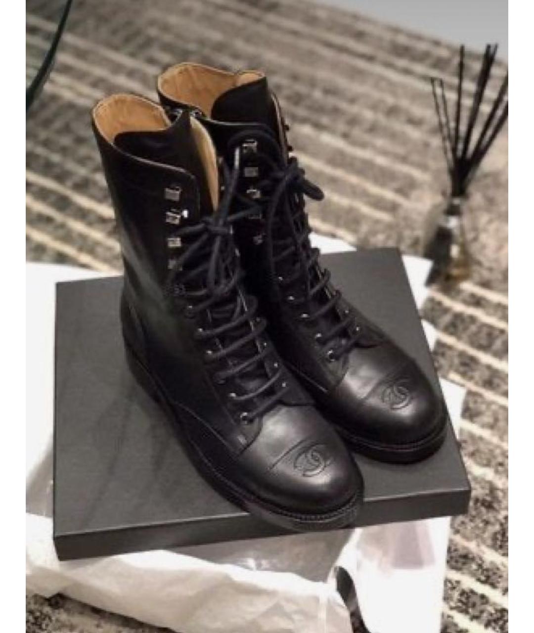 CHANEL PRE-OWNED Черные кожаные ботинки, фото 2
