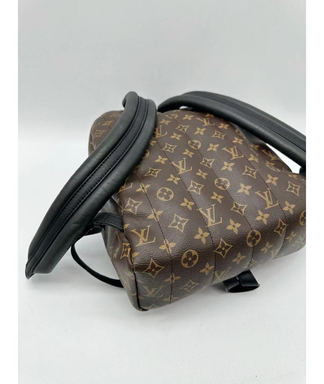LOUIS VUITTON Рюкзак, фото 4