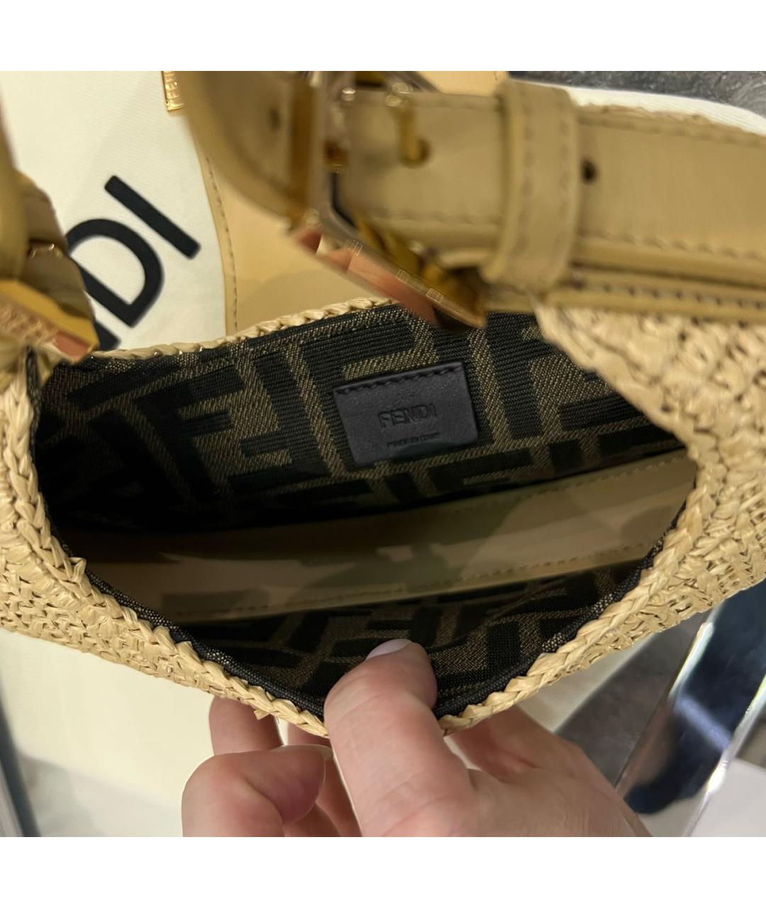 FENDI Бежевая сумка с короткими ручками, фото 6