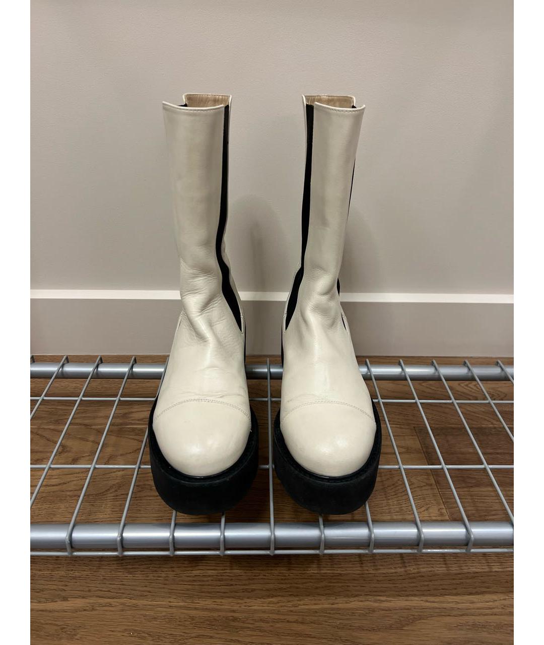 STUART WEITZMAN Белые кожаные ботинки, фото 2