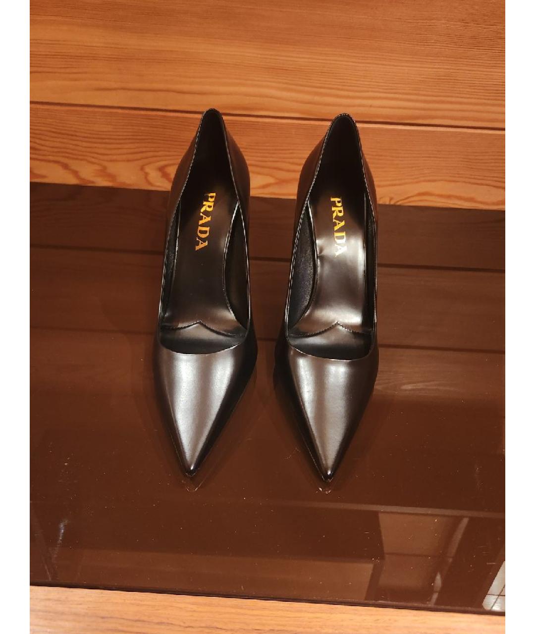 PRADA Черные кожаные туфли, фото 2