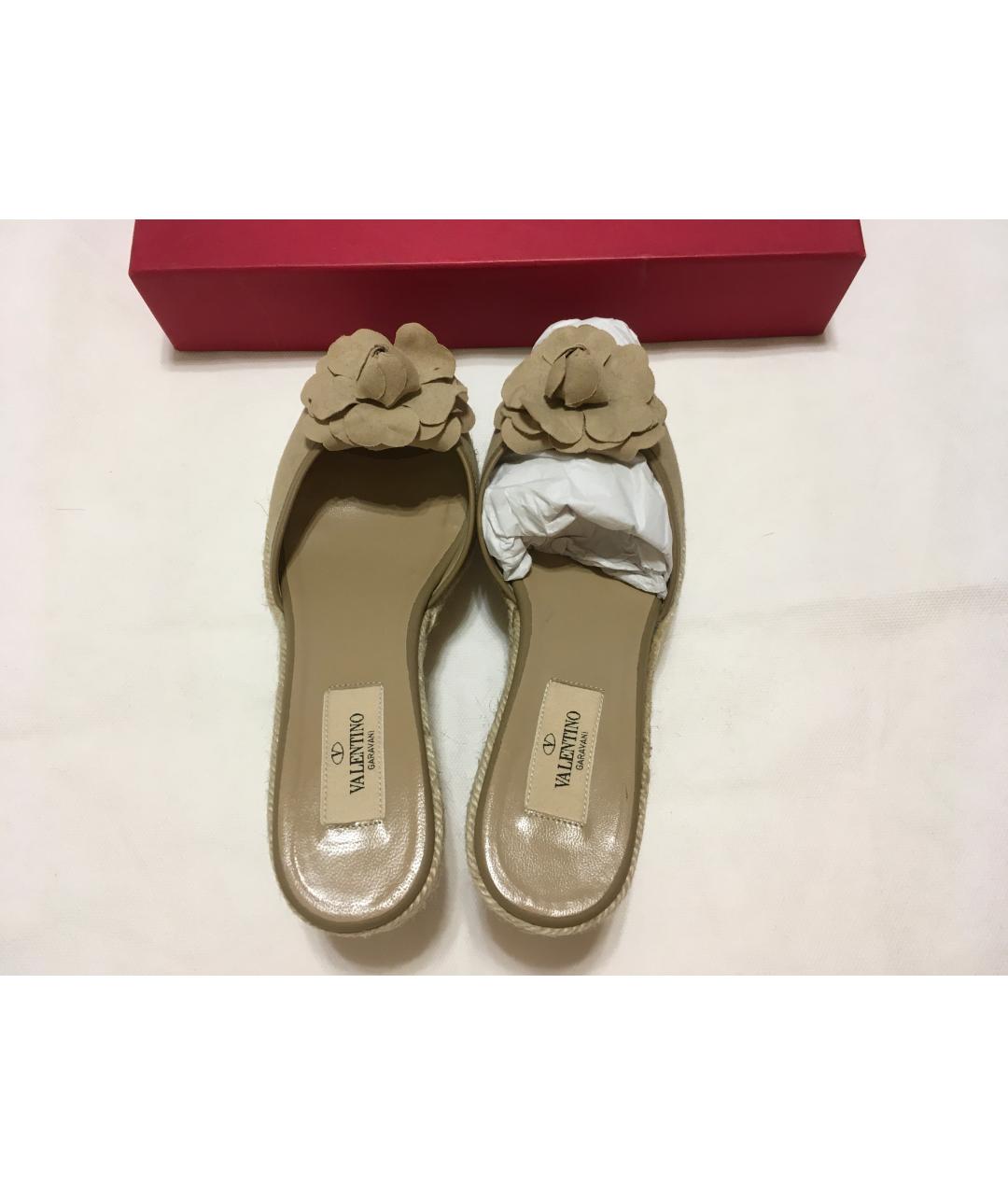 VALENTINO Бежевые текстильные босоножки, фото 3