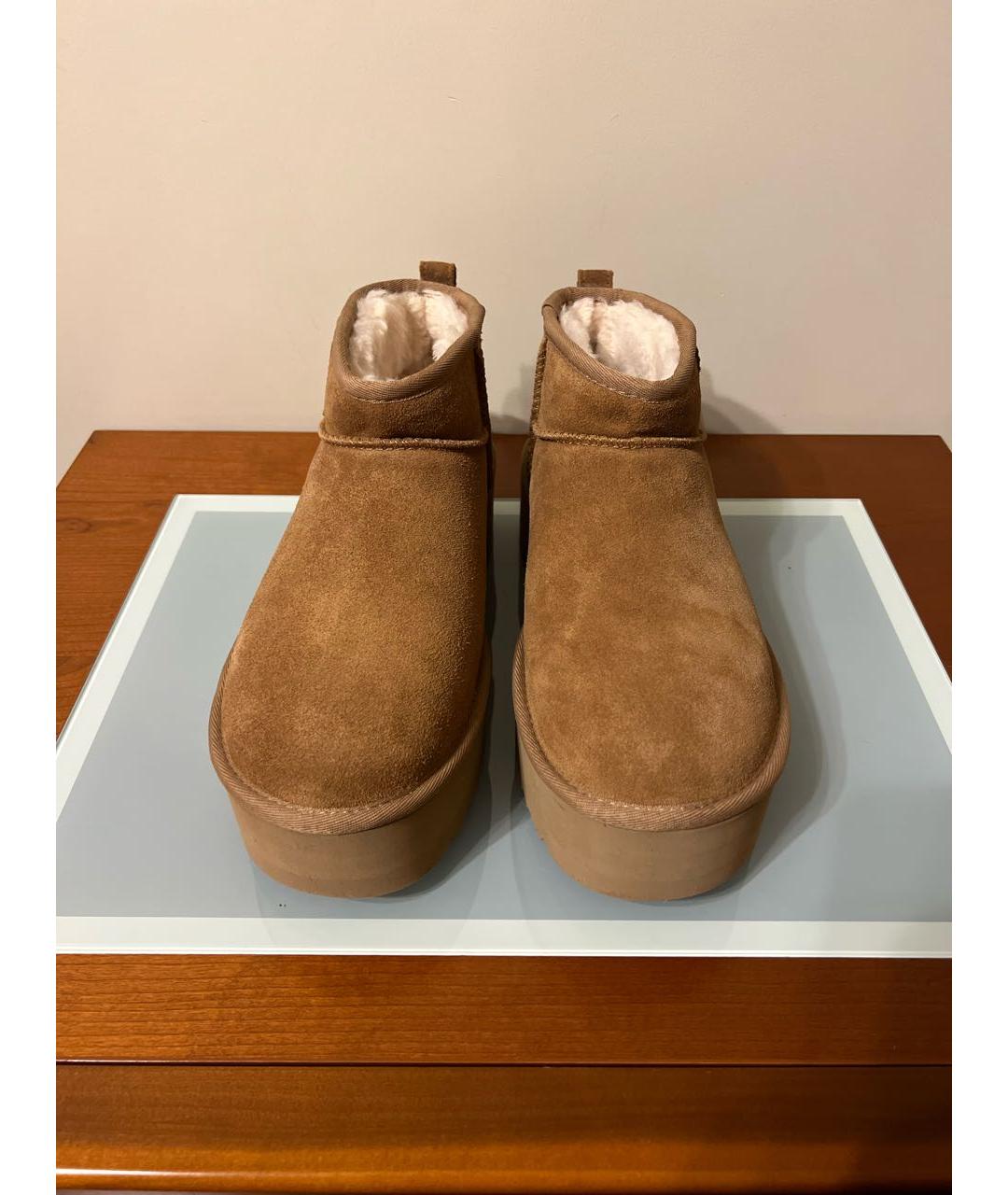 UGG AUSTRALIA Коричневые замшевые ботинки, фото 2