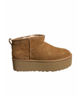 UGG AUSTRALIA Ботинки