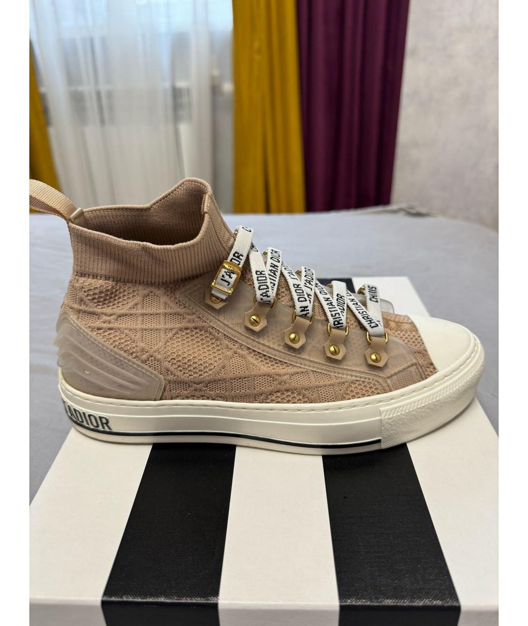 CHRISTIAN DIOR Бежевые кожаные кеды, фото 9