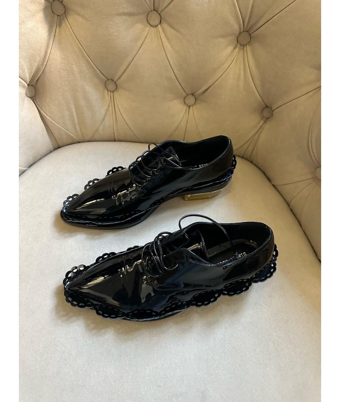 SIMONE ROCHA Черные ботинки из лакированной кожи, фото 9
