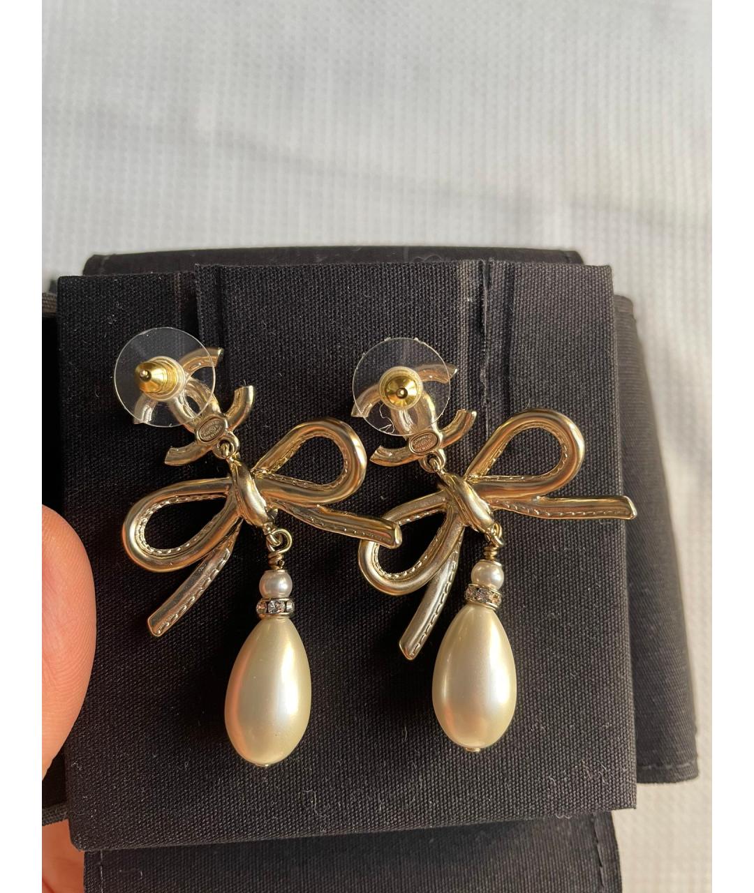 CHANEL Золотые серьги, фото 2