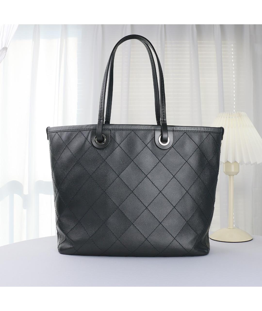 CHANEL Черная кожаная сумка тоут, фото 3