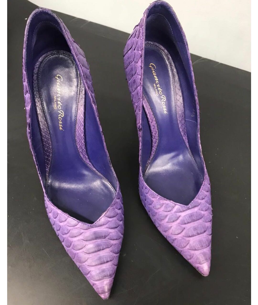 GIANVITO ROSSI Фиолетовые туфли из экзотической кожи, фото 2