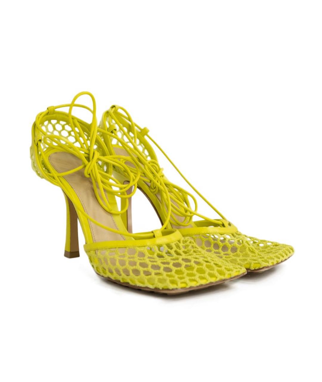 BOTTEGA VENETA Желтые текстильные босоножки, фото 2