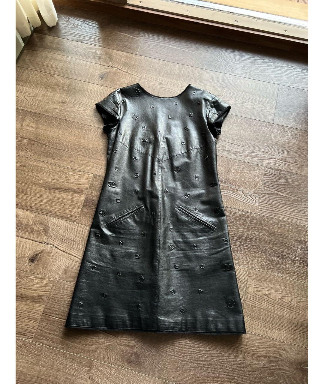 CHANEL PRE-OWNED Черное кожаное платье, фото 2