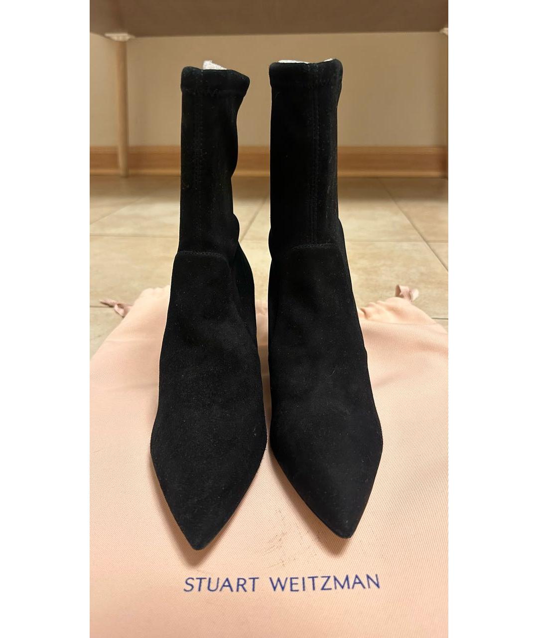 STUART WEITZMAN Черные замшевые полусапоги, фото 2