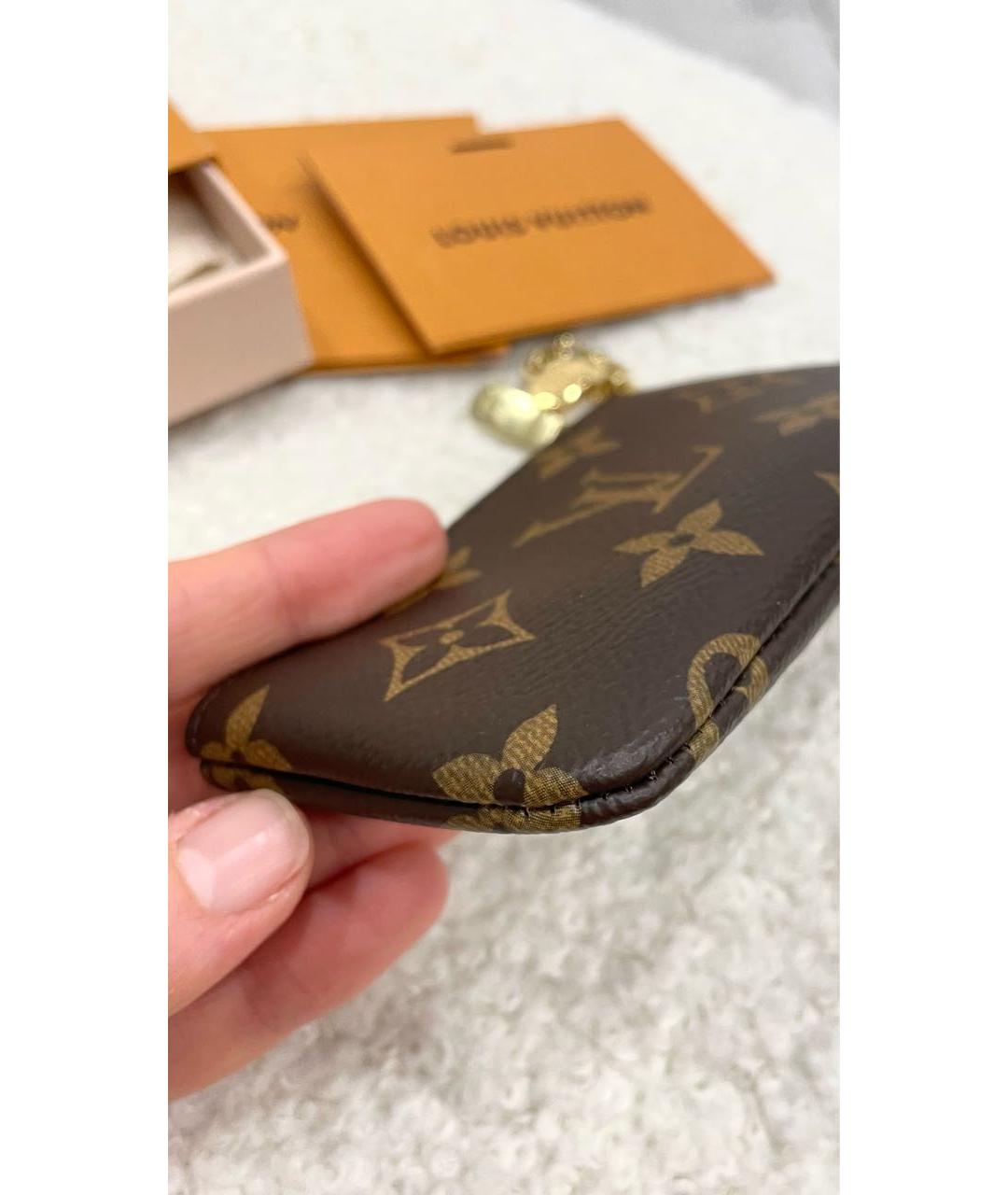 LOUIS VUITTON Коричневая ключница, фото 5