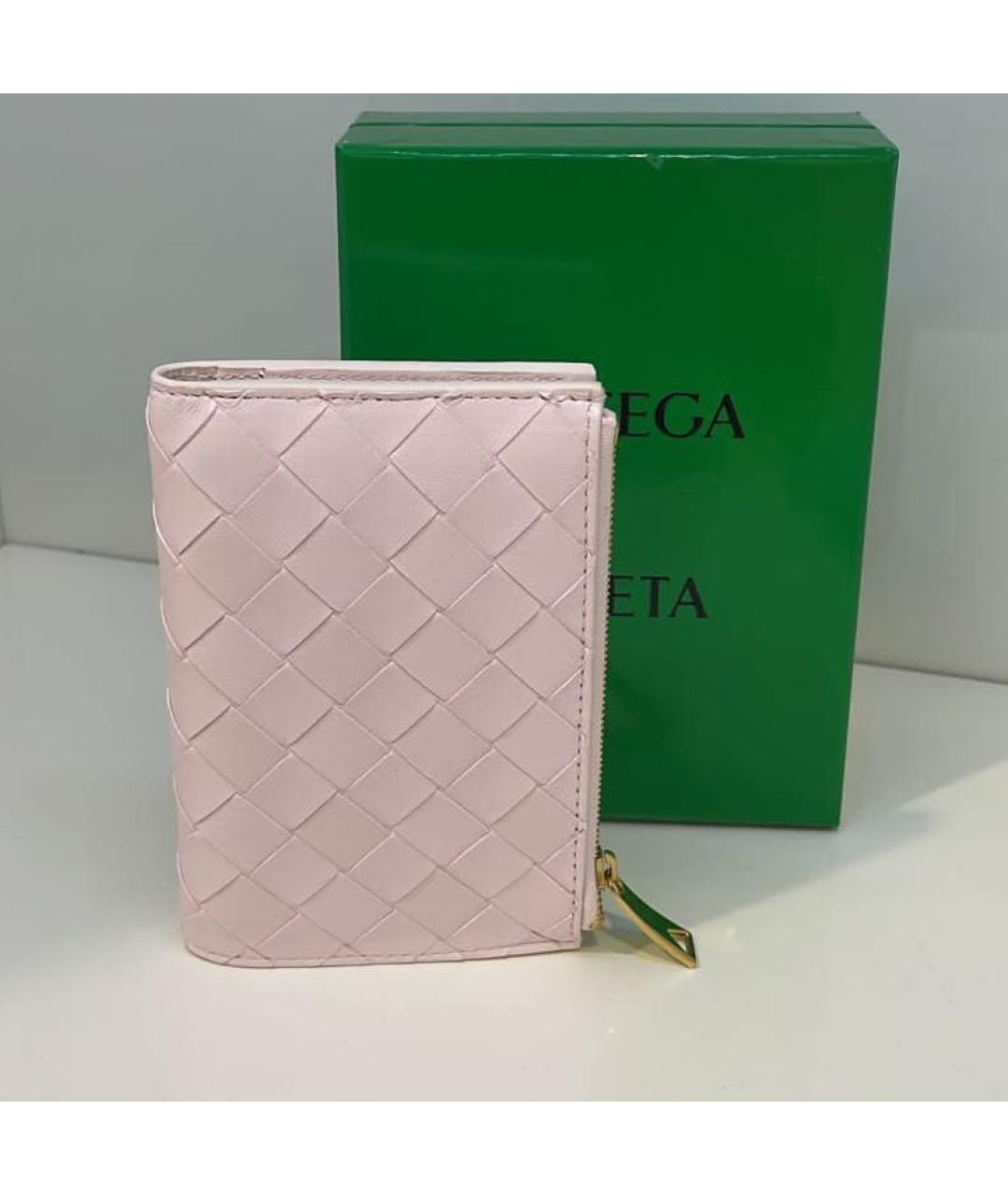 BOTTEGA VENETA Розовый кожаный кошелек, фото 3