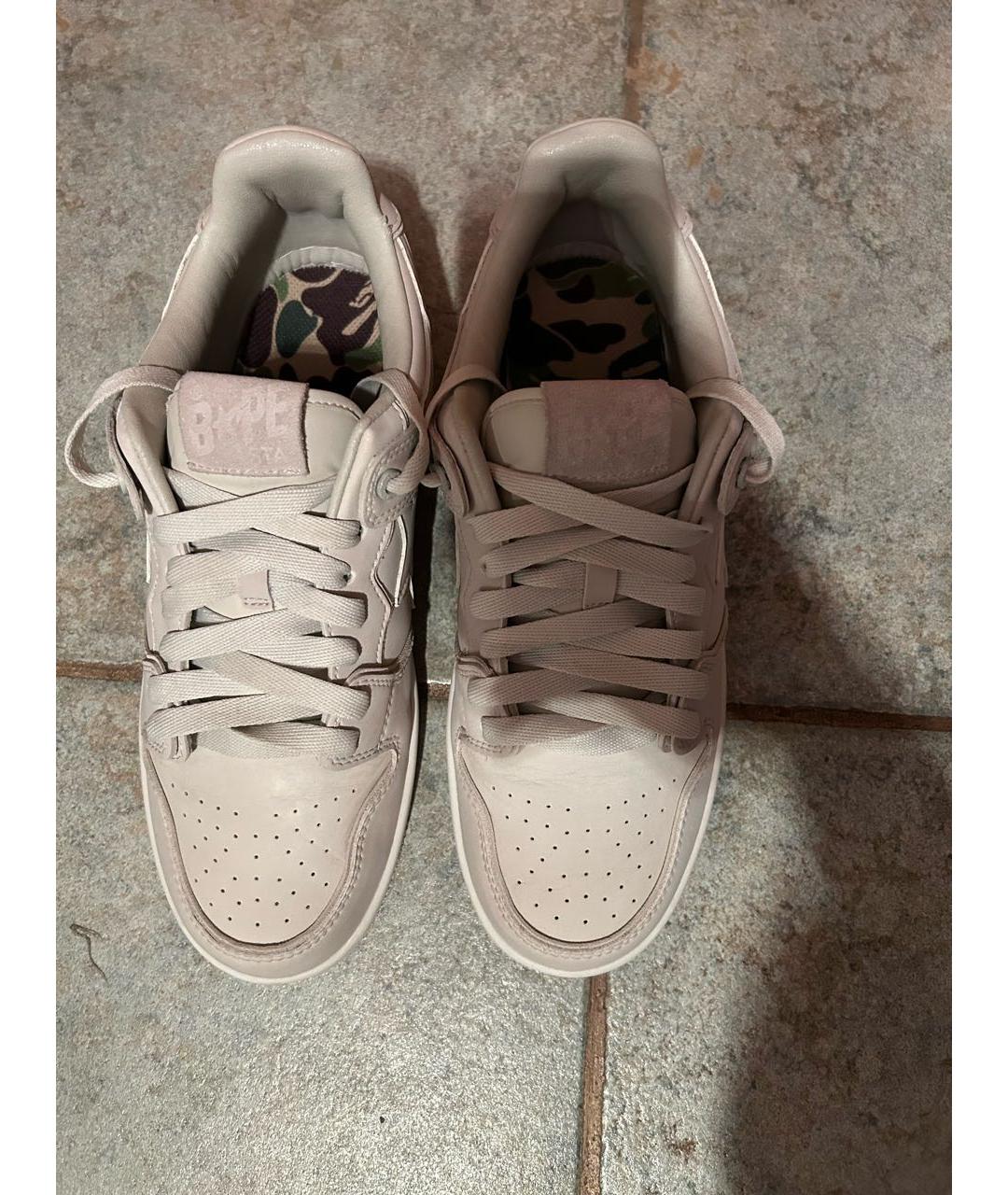 A BATHING APE Бежевые кожаные низкие кроссовки / кеды, фото 2