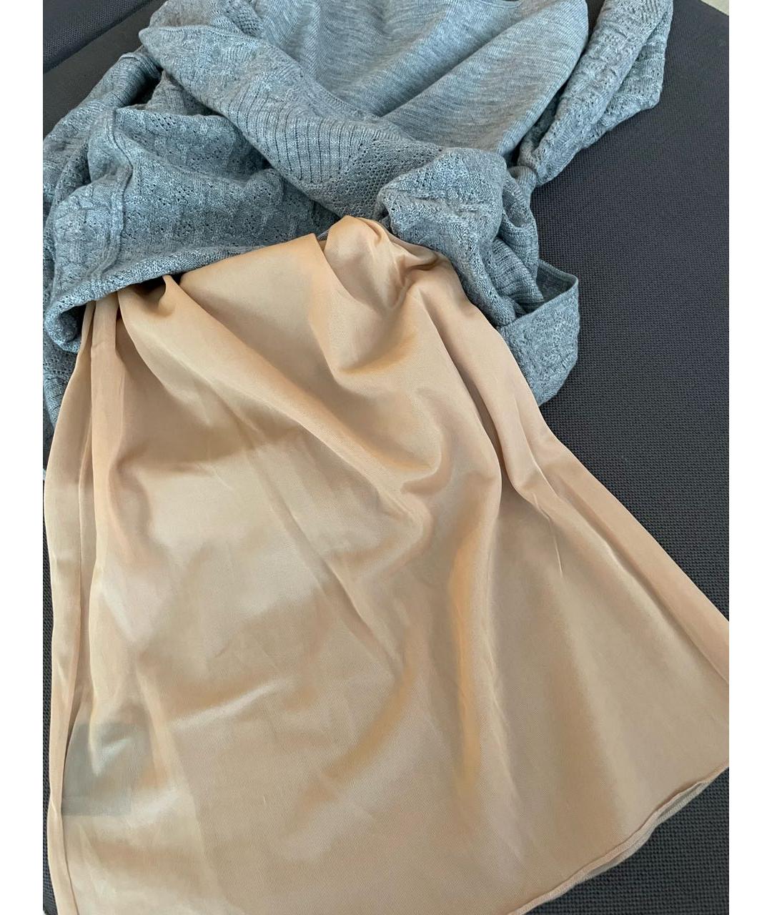 SALVATORE FERRAGAMO Серое шерстяное повседневное платье, фото 7