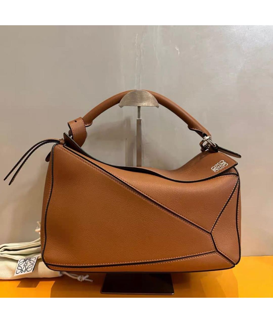 LOEWE Коричневая кожаная сумка через плечо, фото 2
