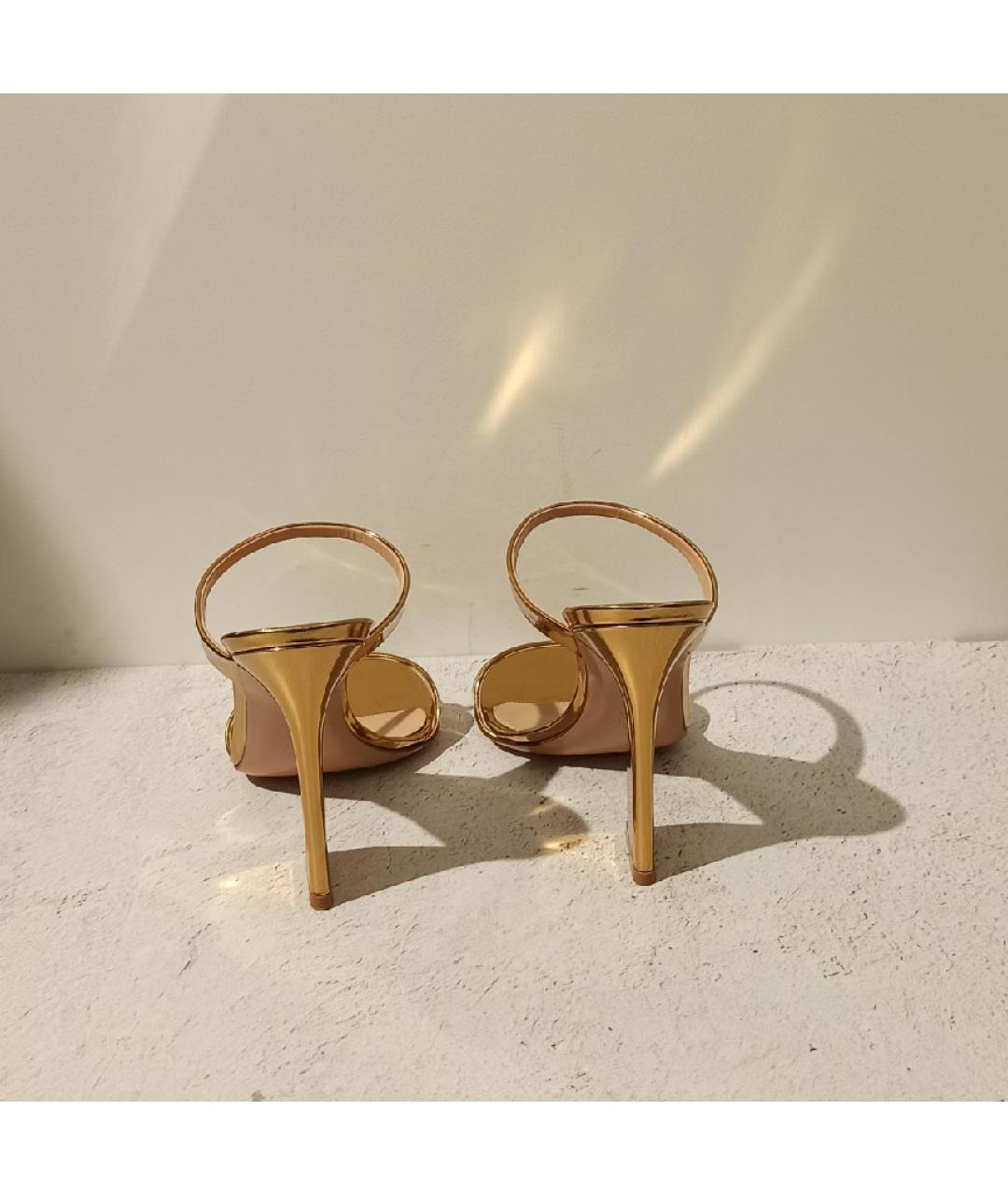 GIANVITO ROSSI Золотые кожаные босоножки, фото 3