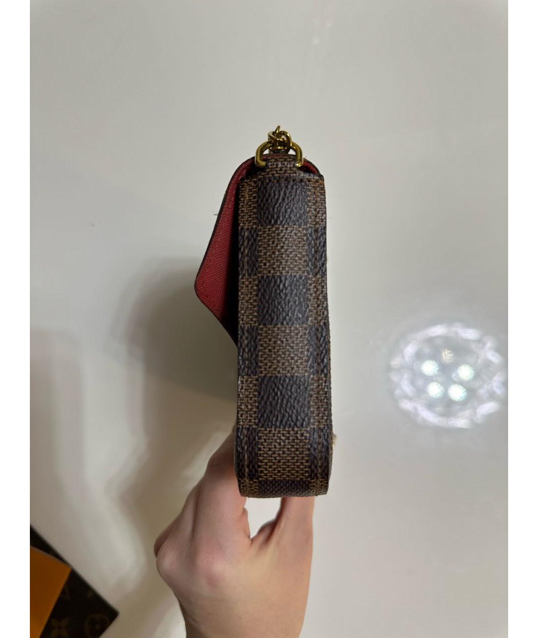 LOUIS VUITTON Коричневая кожаная сумка через плечо, фото 4